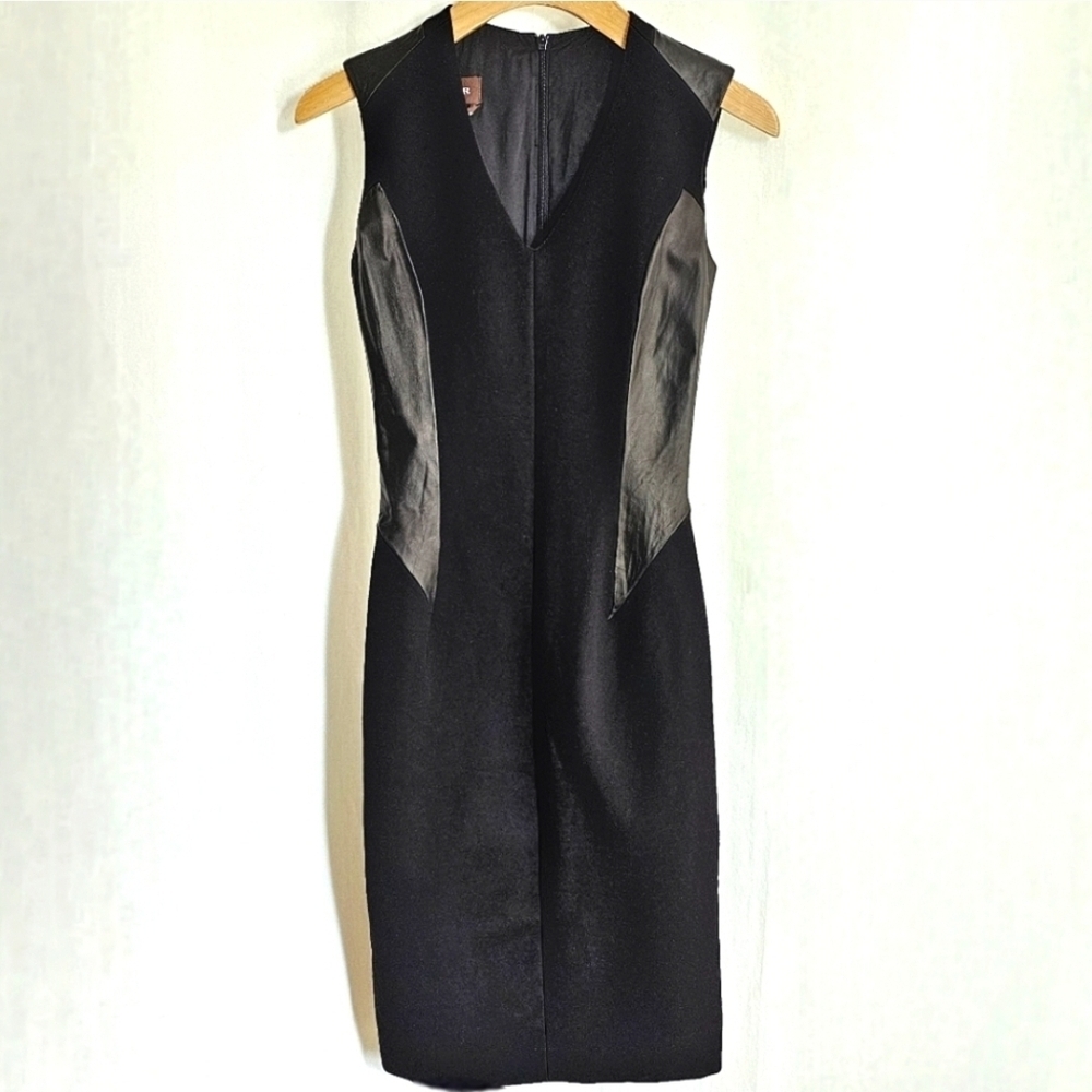 🇨🇦 Danier Leather Black Sleeveless Midi Dress
